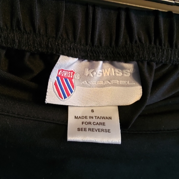 K Swiss Skirt Apparel 😍 - Picture 3 of 3